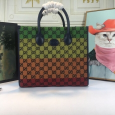 Gucci Shopping Bags